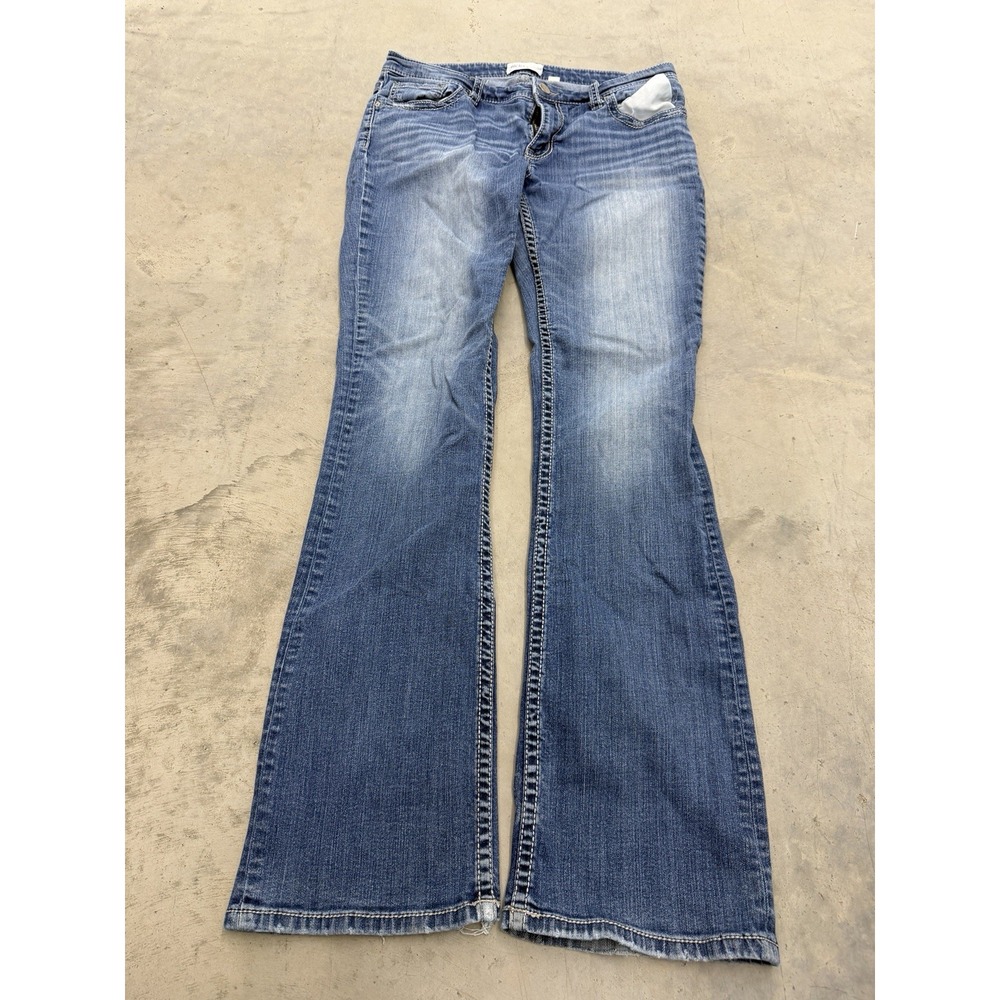 BKE Women's Jeans Size 30L Blue Medium Wash Denim Bootcut Flare Western Casual